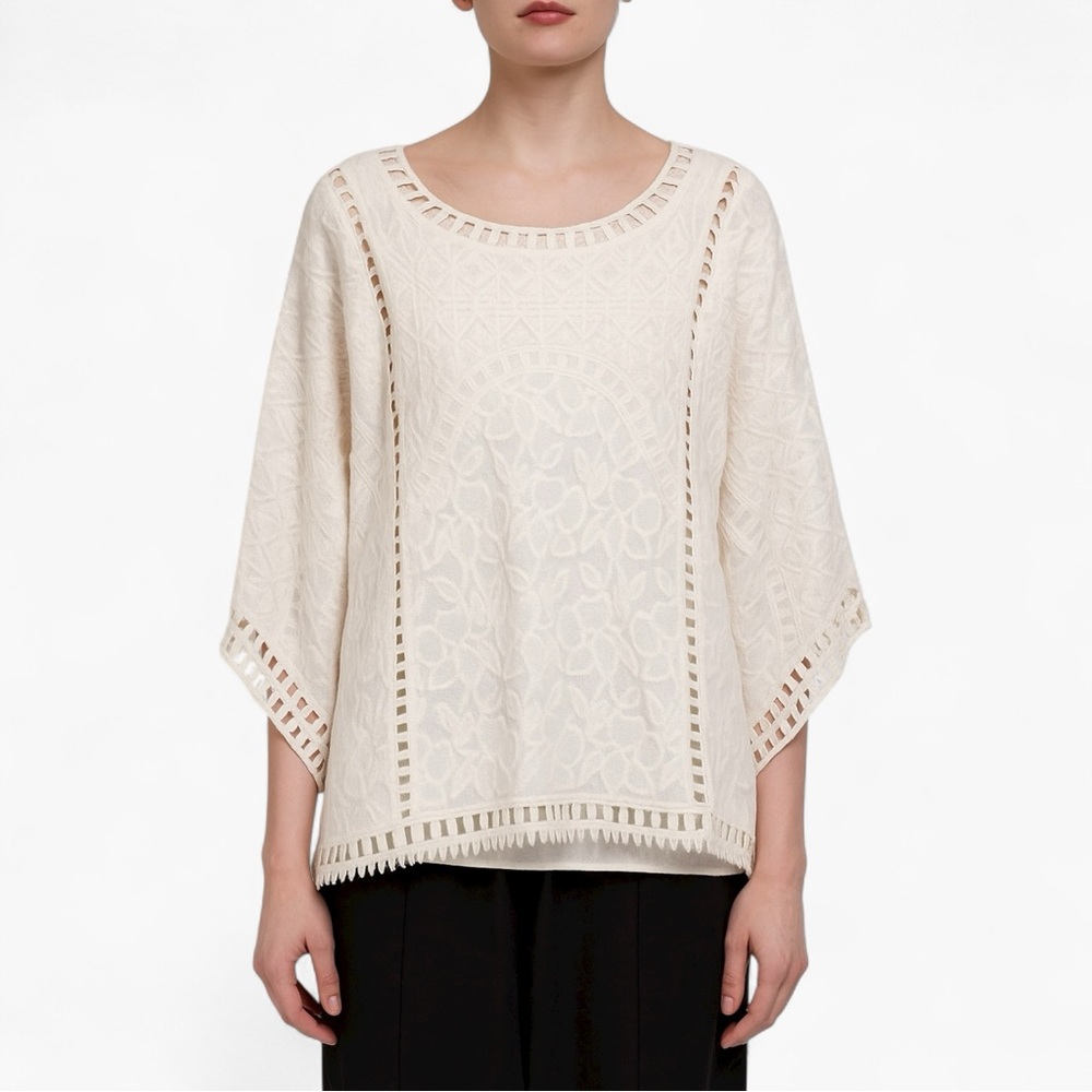 Solitaire Eyelet Boho Blouse